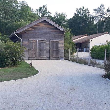 La Cabane Au Fond Du Jardin Arsac Luaran gambar