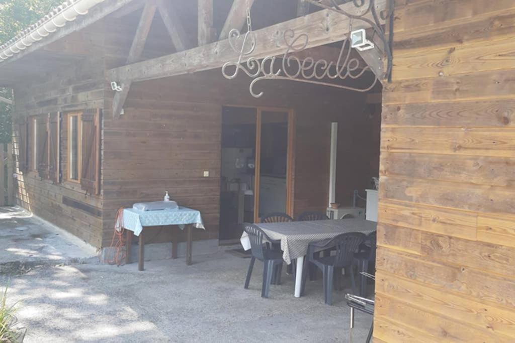 La Cabane Au Fond Du Jardin Arsac Luaran gambar
