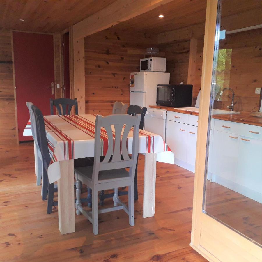 La Cabane Au Fond Du Jardin Arsac Luaran gambar