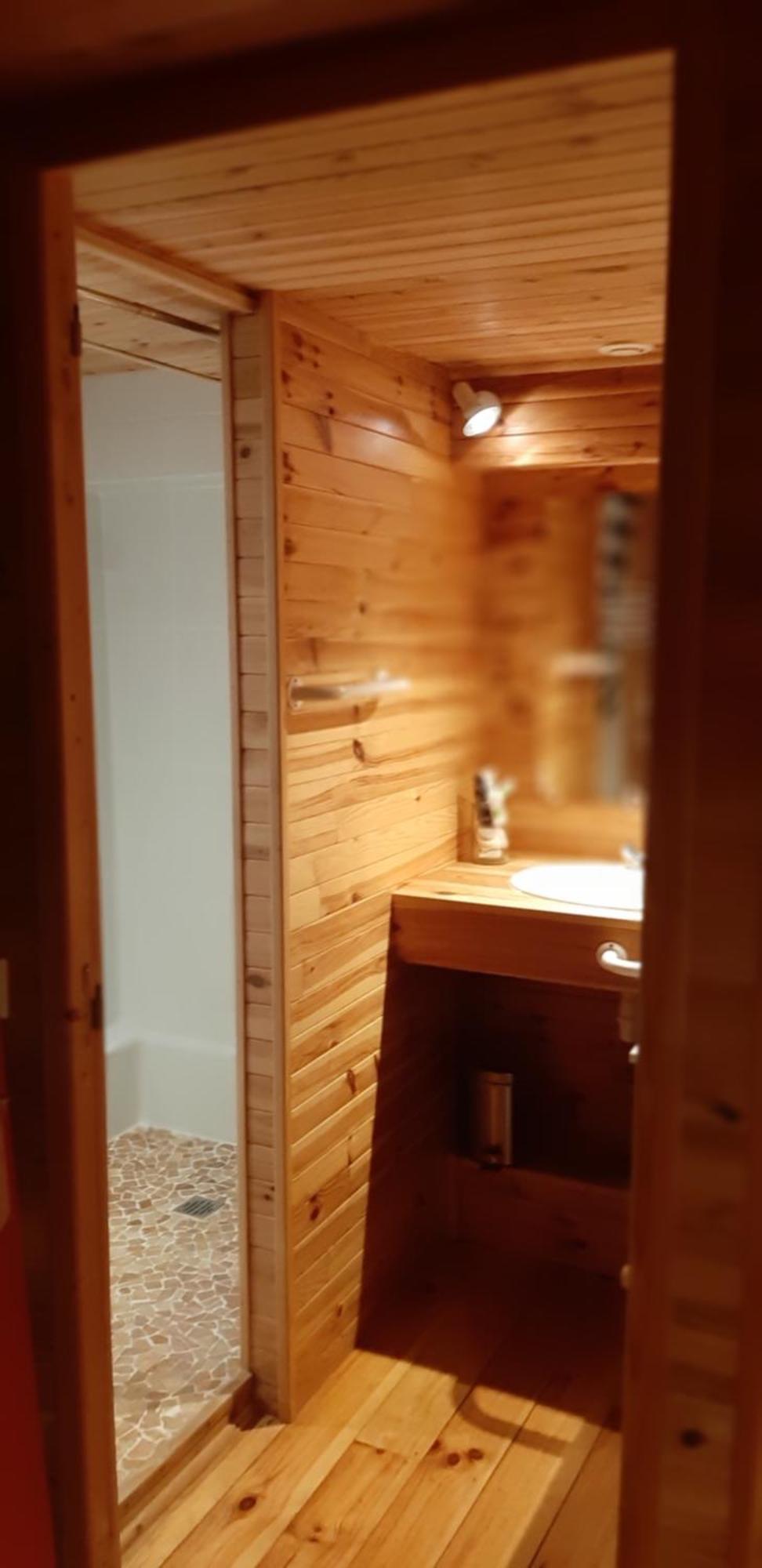 La Cabane Au Fond Du Jardin Arsac Luaran gambar