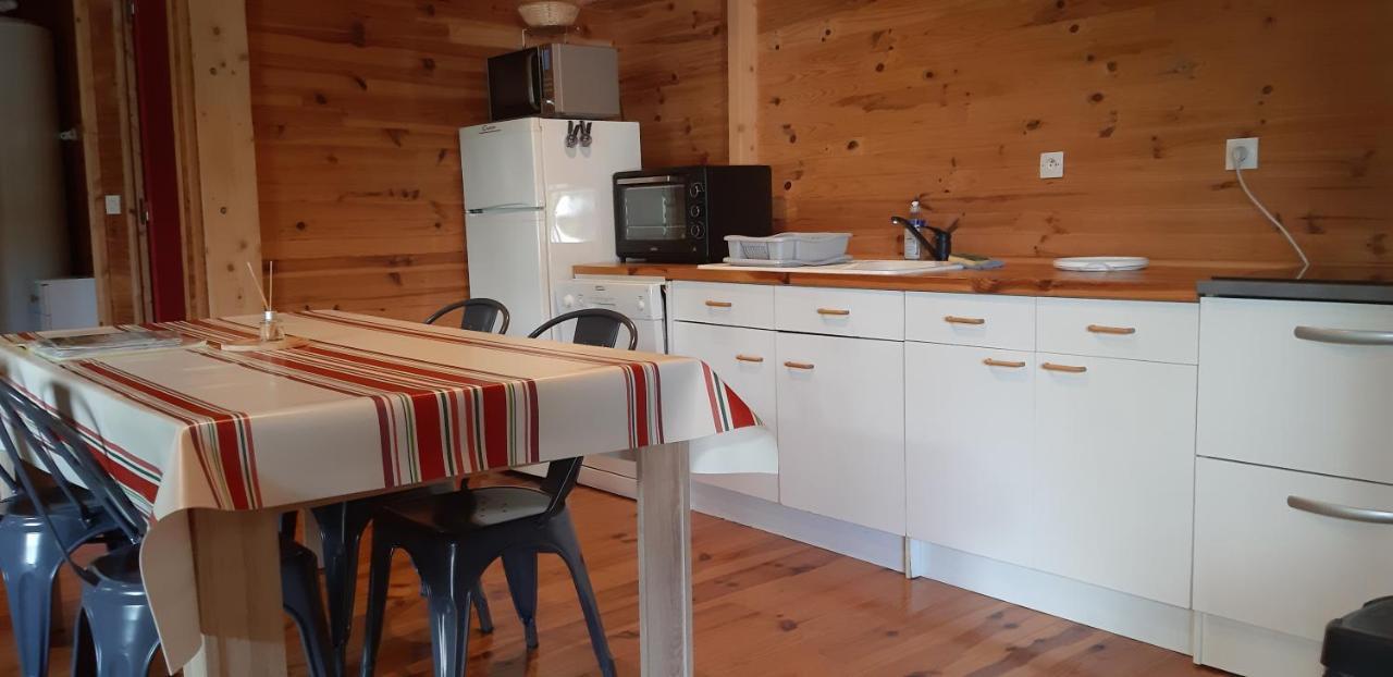 La Cabane Au Fond Du Jardin Arsac Luaran gambar